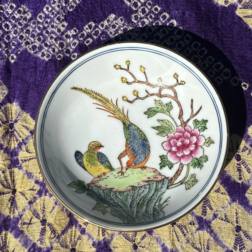 ๐ธ Gorgeous Vintage Japanese Hand Painted Porcelain Bowl - Picture 2 of 3